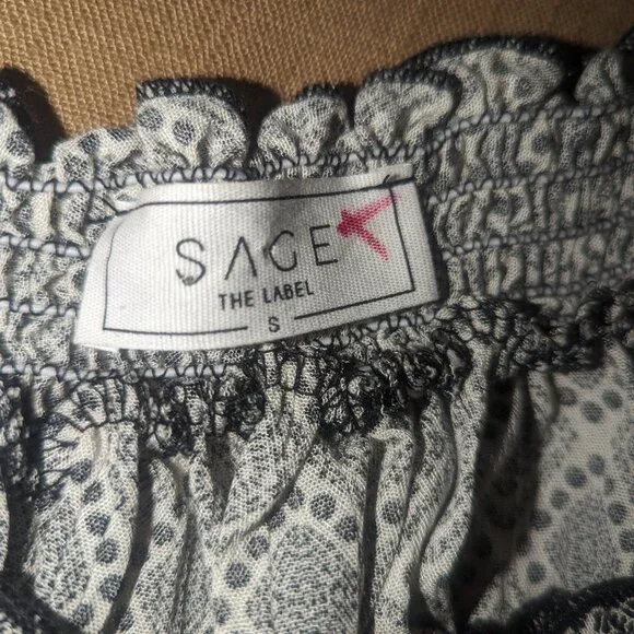 BOHO Blouse - Picture 2 of 3